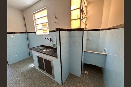 Apartamento para alugar com 75m², 2 quartos e sem vagaÁrea de Serviço