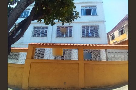 Apartamento para alugar com 75m², 2 quartos e sem vagaFachada