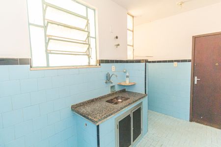 Apartamento para alugar com 75m², 2 quartos e sem vagaCozinha e Área de Serviço