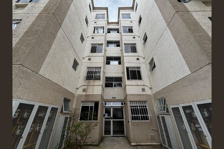 Apartamento para alugar com 43m², 2 quartos e 1 vaga Apartamento para alugar com 43m², 2 quartos e 1 vagaFachada