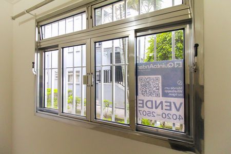 Apartamento à venda com 54m², 2 quartos e sem vagaPlaca