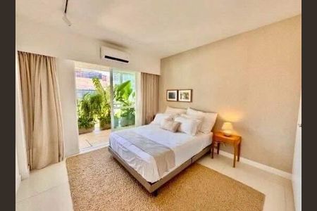 Apartamento à venda com 219m², 3 quartos e 4 vagas