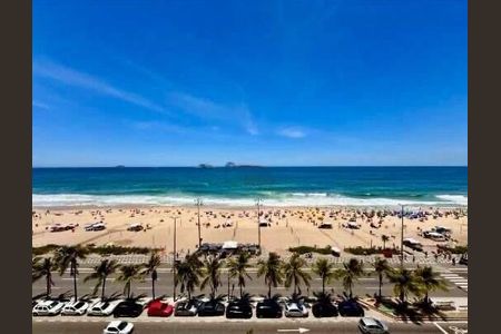 Apartamento à venda com 219m², 3 quartos e 4 vagas