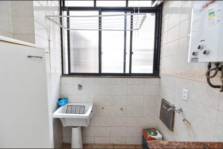 Apartamento à venda com 109m², 3 quartos e 2 vagas Apartamento à venda com 109m², 3 quartos e 2 vagasÁrea de Serviço