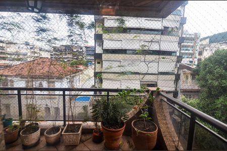 Apartamento à venda com 109m², 3 quartos e 2 vagas Apartamento à venda com 109m², 3 quartos e 2 vagasSuíte 2