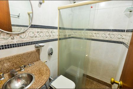 Apartamento à venda com 109m², 3 quartos e 2 vagas Apartamento à venda com 109m², 3 quartos e 2 vagasBanheiro Social