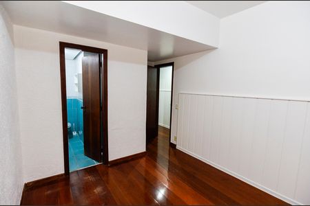 Apartamento à venda com 109m², 3 quartos e 2 vagas Apartamento à venda com 109m², 3 quartos e 2 vagasSuíte 1