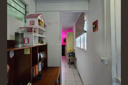 Casa à venda com 3 quartos, 134m² em Jardim Satelite, São Paulo