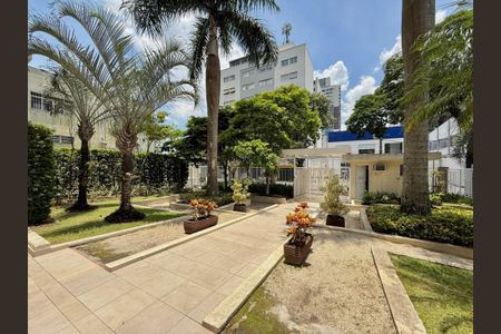 Apartamento à venda com 115m², 3 quartos e 2 vagasEntrada