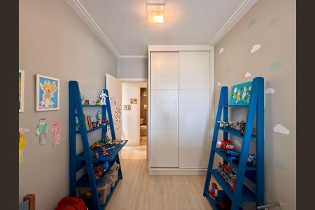 Apartamento à venda com 115m², 3 quartos e 2 vagasQuarto 2