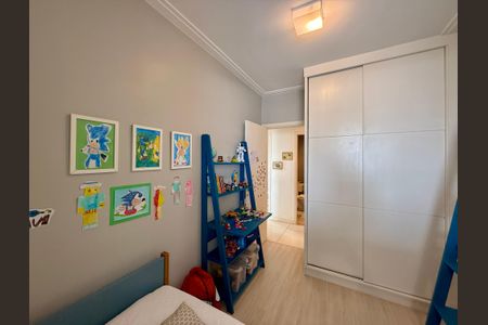 Apartamento à venda com 115m², 3 quartos e 2 vagasQuarto 2