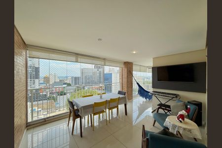 Apartamento à venda com 115m², 3 quartos e 2 vagasVaranda