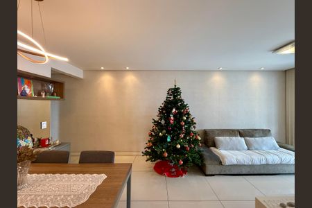 Apartamento à venda com 115m², 3 quartos e 2 vagasSala