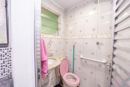 Casa para alugar com 126m², 4 quartos e 1 vaga Casa para alugar com 126m², 4 quartos e 1 vagaBanheiro 3