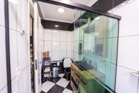 Casa para alugar com 126m², 4 quartos e 1 vaga Casa para alugar com 126m², 4 quartos e 1 vagaBanheiro