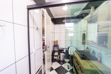 Casa para alugar com 126m², 4 quartos e 1 vaga Casa para alugar com 126m², 4 quartos e 1 vagaBanheiro