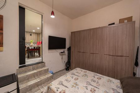 Casa para alugar com 126m², 4 quartos e 1 vaga Casa para alugar com 126m², 4 quartos e 1 vagaQuarto 1