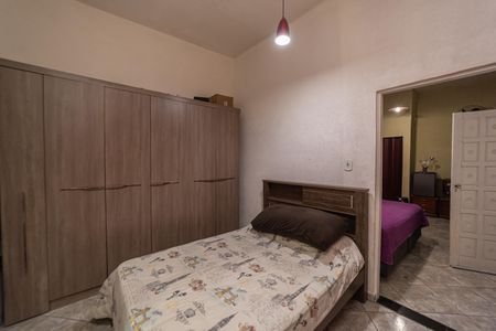 Casa para alugar com 126m², 4 quartos e 1 vaga Casa para alugar com 126m², 4 quartos e 1 vagaQuarto 1