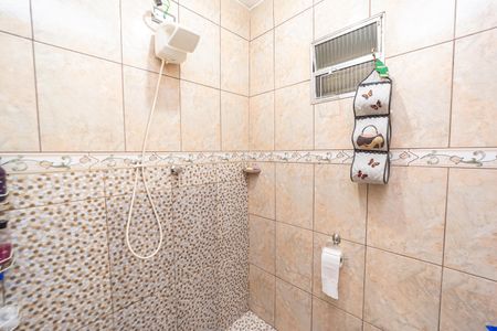 Casa para alugar com 126m², 4 quartos e 1 vaga Casa para alugar com 126m², 4 quartos e 1 vagaBanheiro do Quarto 2