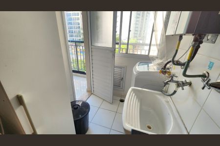 Apartamento para alugar com 63m², 2 quartos e 1 vagaÁrea de Serviço