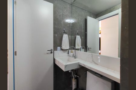 Apartamento à venda com 80m², 3 quartos e 1 vagaBanheiro Corredor