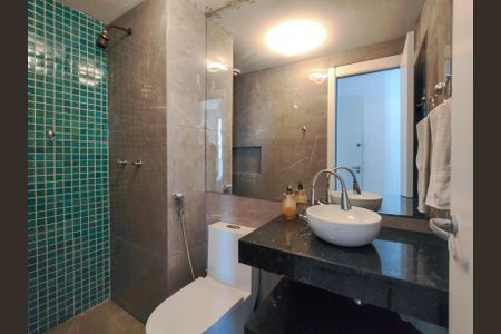 Apartamento à venda com 80m², 3 quartos e 1 vagaBanheiro da Suíte