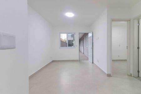 Sala de apartamento para alugar com 2 quartos, 42m² em Vila Lageado, São Paulo