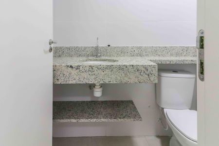 Apartamento para alugar com 38m², 2 quartos e sem vaga