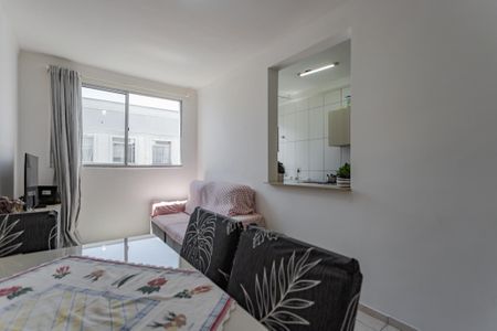 Sala de apartamento para alugar com 2 quartos, 44m² em Parque Santa Fé, Porto Alegre