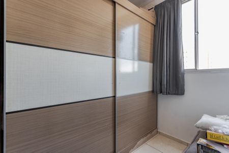 Quarto 2 de apartamento para alugar com 2 quartos, 44m² em Parque Santa Fé, Porto Alegre