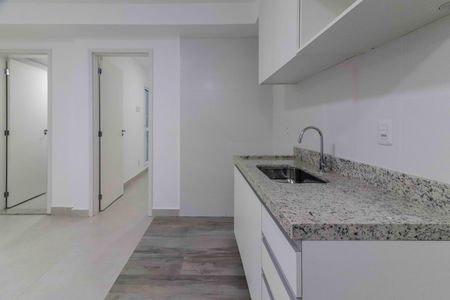 Apartamento para alugar com 42m², 2 quartos e sem vaga Apartamento para alugar com 42m², 2 quartos e sem vagaCozinha e Área de Serviço