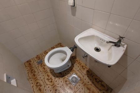 Apartamento para alugar com 100m², 3 quartos e 2 vagasBanheiro de serviço