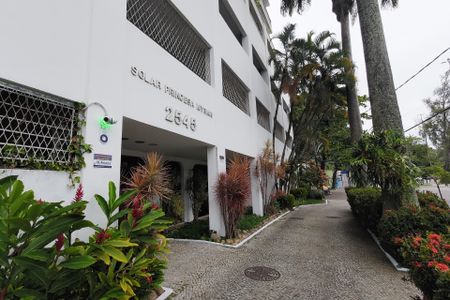 Apartamento para alugar com 100m², 3 quartos e 2 vagasFachada