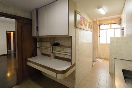 Apartamento para alugar com 100m², 3 quartos e 2 vagasCozinha