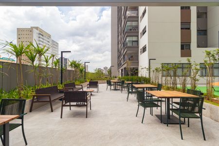 Apartamento para alugar com 75m², 2 quartos e 1 vaga Apartamento para alugar com 75m², 2 quartos e 1 vagaÁrea comum