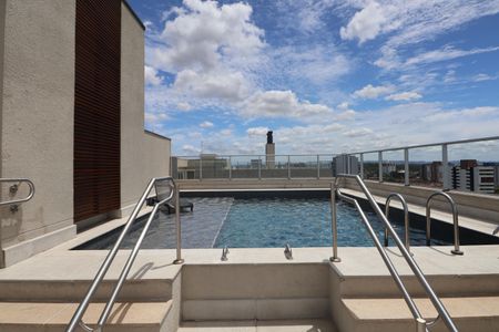 Apartamento para alugar com 36m², 1 quarto e 1 vagaÁrea comum - Piscina