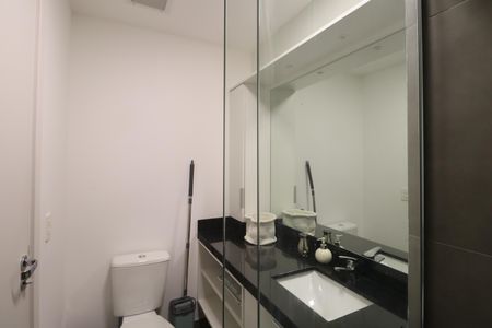 Banheiro de apartamento para alugar com 1 quarto, 36m² em Marechal Rondon, Canoas