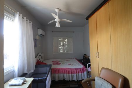 Casa à venda com 90m², 2 quartos e 2 vagasQuarto 1