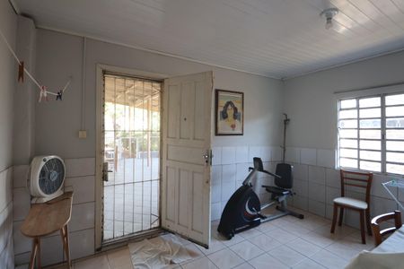 Casa à venda com 90m², 2 quartos e 2 vagasSala 1