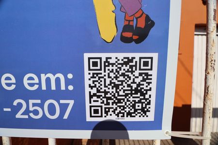 Casa à venda com 90m², 2 quartos e 2 vagasQr Code