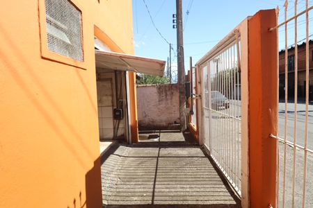 Casa à venda com 90m², 2 quartos e 2 vagasÁrea externa