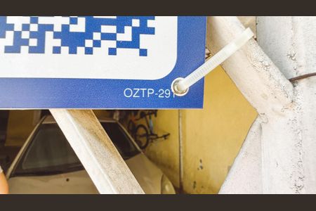 Casa à venda com 110m², 2 quartos e 2 vagasPlaca