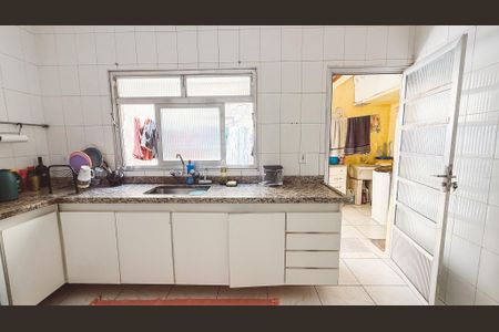 Casa à venda com 110m², 2 quartos e 2 vagasCozinha