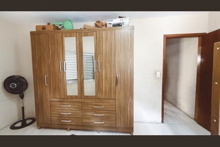 Casa à venda com 110m², 2 quartos e 2 vagasQuarto 1