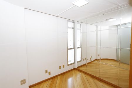 Quarto 1 de apartamento para alugar com 3 quartos, 84m² em Buritis, Belo Horizonte