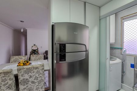 Apartamento à venda com 53m², 2 quartos e 1 vaga Apartamento à venda com 53m², 2 quartos e 1 vagaCozinha e Área de Serviço