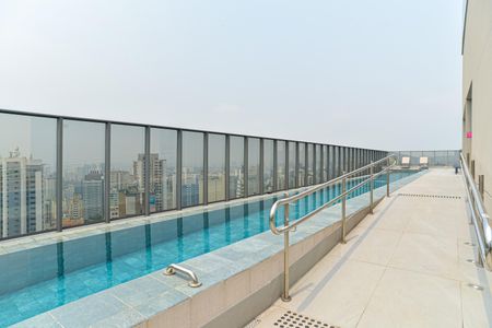 Studio à venda com 22m², 1 quarto e sem vagaÁrea comum - Piscina