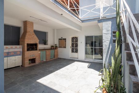 Casa à venda com 175m², 3 quartos e 3 vagas Casa à venda com 175m², 3 quartos e 3 vagasÁrea de Serviço