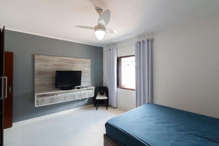 Casa à venda com 175m², 3 quartos e 3 vagas Casa à venda com 175m², 3 quartos e 3 vagasQuarto 2