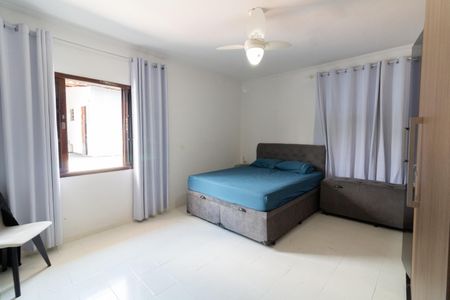 Casa à venda com 175m², 3 quartos e 3 vagas Casa à venda com 175m², 3 quartos e 3 vagasQuarto 2